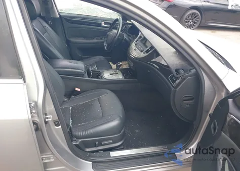 2013 Hyundai Genesis 3.8 z USA, uszkodzony, nr VIN KMHGC4DD2DU240753